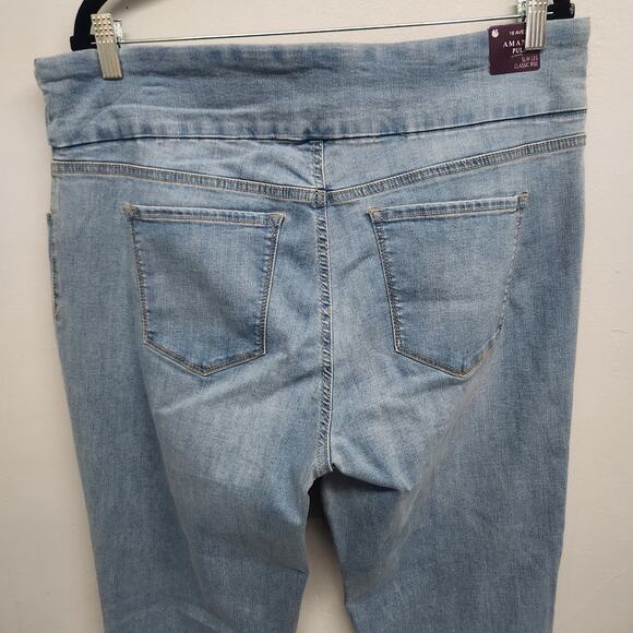 Gloria Vanderbilt Amanda Pull On Slim Leg Classic Rise 16 Average Jeans - Picture 3 of 10